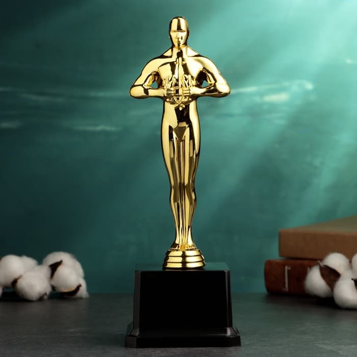 Кубок наградной с фигуркой «Оскар», 9×6×25 см
