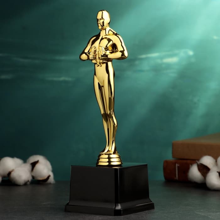 Кубок наградной с фигуркой «Оскар», 9×6×25 см