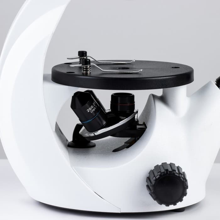 Микроскоп лабораторный, кратность увеличения 80–400х, с подсветкой