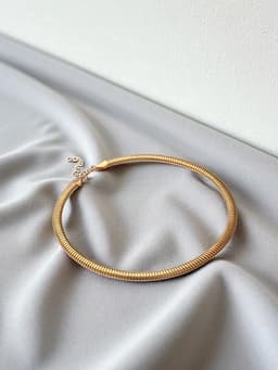 Чокер «Рельеф», узкий, 1 см, цвет золото, 47.5 см