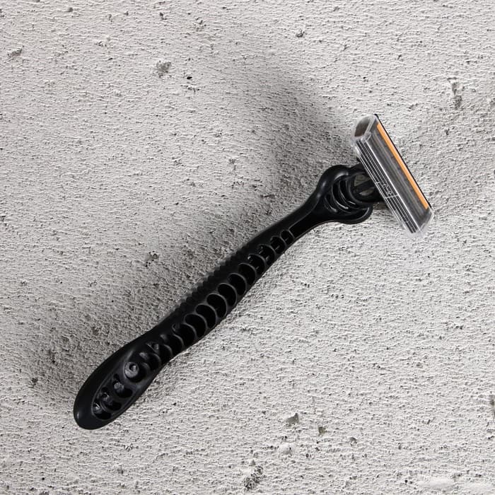 Подарочный набор «23 Февраля», гель для бритья 110 мл и бритва, HARD LINE