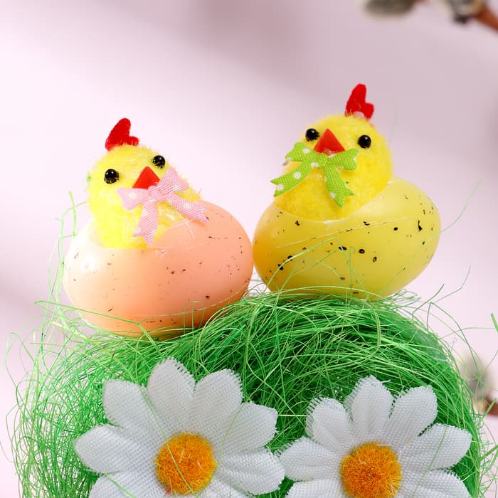 Декор пасхальный «Фигурка цыплят на сене», 2×11×11 см