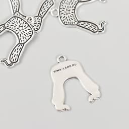 Металлический элемент, декоративная подвеска «Арт Узор. Шапка ушанка со звездой», 2.4×2.6 см