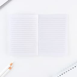 Подарочный набор блокнот А6, карандаши (2 шт.) и восковые мелки (4 шт.) «Первому во всем»