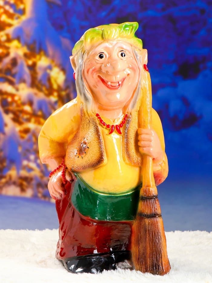 Садовая фигура из гипса «Бабка-Ёжка стоя», 33×35×65 см, МИКС