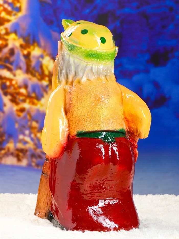 Садовая фигура из гипса «Бабка-Ёжка стоя», 33×35×65 см, МИКС