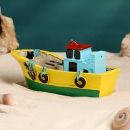Сувенирная модель корабля «Рыбацкое судно зелёное», фигурка полистоун, 13×6×5 см