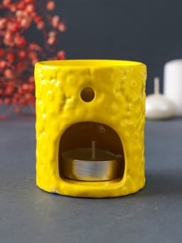 Аромалампа для эфирных масел «Ромашки», керамика, жёлтая, 6.7×6.7×7.5 см