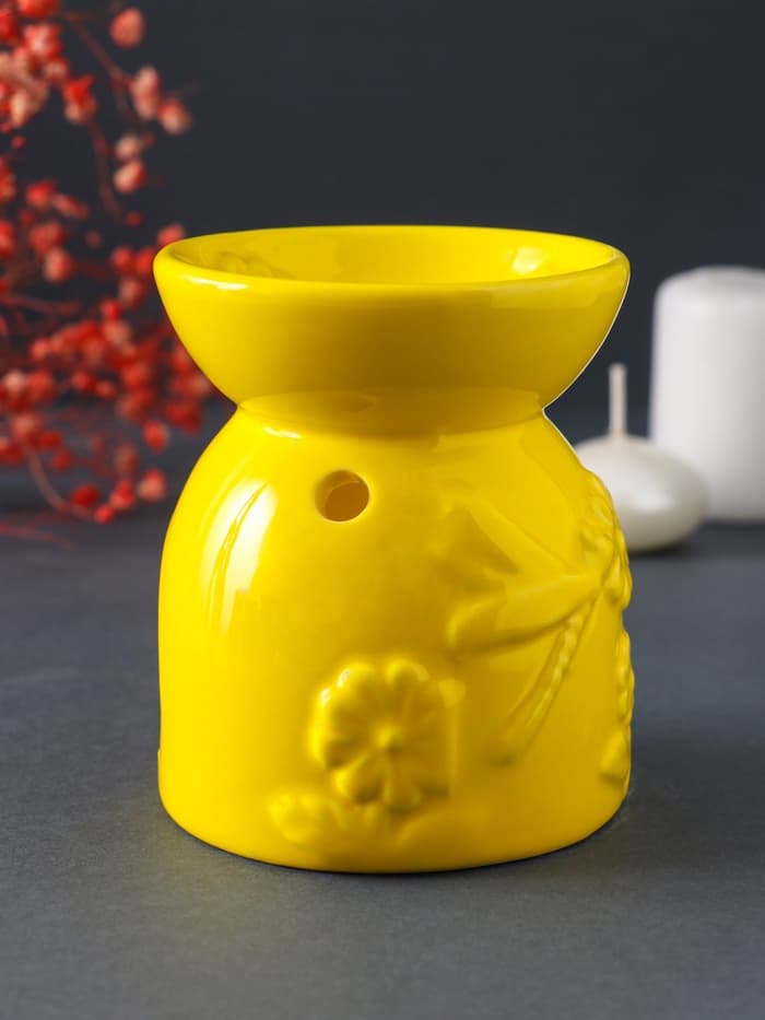 Аромалампа для эфирных масел «Стрекоза на цветке», керамика, жёлтая, 7.2×7.2×8.3 см