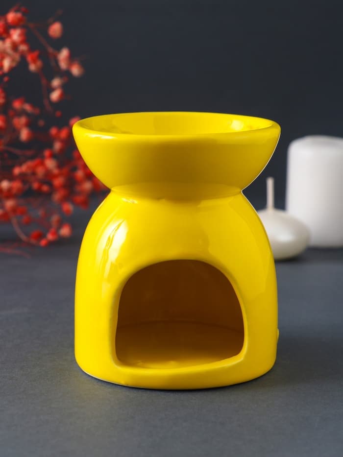 Аромалампа для эфирных масел «Стрекоза на цветке», керамика, жёлтая, 7.2×7.2×8.3 см