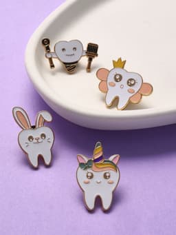 Набор значков (4 шт.) «Зубы», цветной в золоте