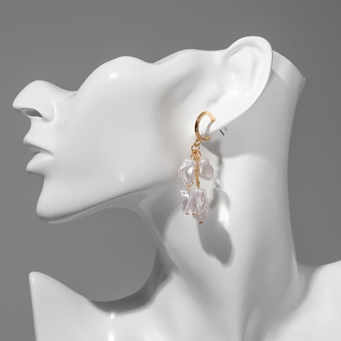 Серьги с жемчугом «Артемида» разные капли, цвет белый в золоте