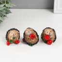 Фигурка полистоун «Ёжик с яблоком», 3.8×4.7×4.4 см, МИКС