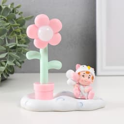 Фигурка светящаяся «Малышка в забавной шапке», 12×6.7×13 см, МИКС