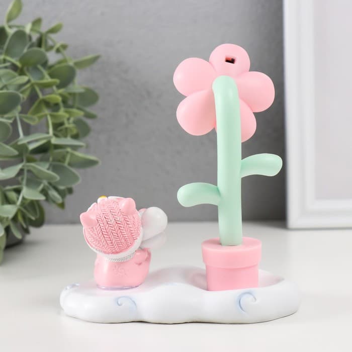 Фигурка светящаяся «Малышка в забавной шапке», 12×6.7×13 см, МИКС