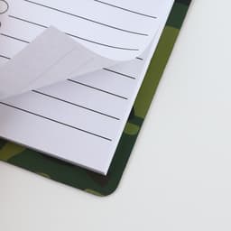 Магнит с блоком для записи и карандашом «С 23 февраля», 7×14.4 см