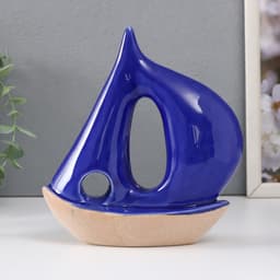 Фигурка керамика «Маленький парусник», песочно-синий, 15.6×5.6×16.7 см