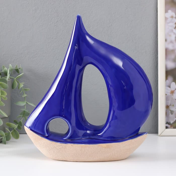 Фигурка керамика «Большой парусник», песочно-синий, 22.5×8.5×25.3 см