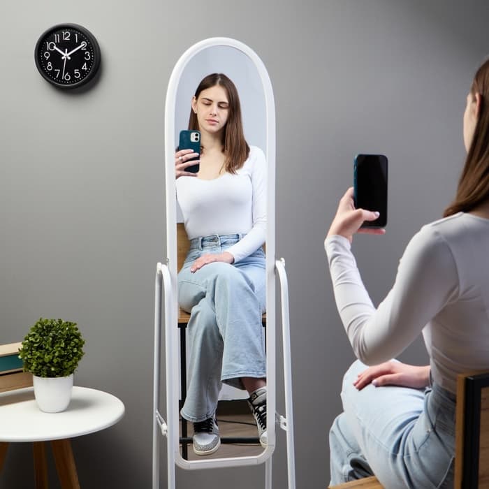 Зеркало напольное «Клик Мебель» Basic, на колёсиках, 310×1600 мм, цвет белый