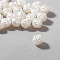 Бусины пластиковые «Розочки», набор 50 шт., 0.8×0.8×0.8 см, белые
