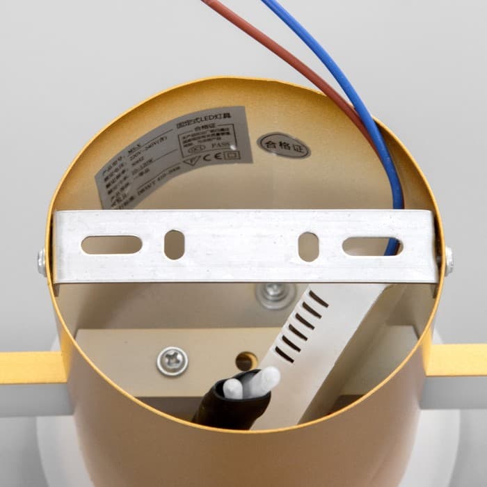 Подсветка для картин и зеркал «Сария» LEd=13 Вт 3000К золото 60×5×10 см