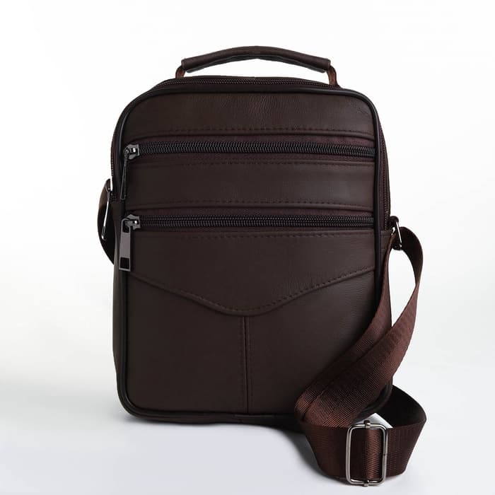 Сумка кросс-боди мужская на молнии, с ручкой, 3 наружных кармана, 18×5.5×22 см, коричневая