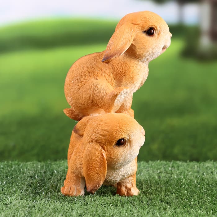 Фигурка полистоун «Зайки прыгуны», 9×13×19 см