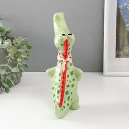 Фигурка керамика «Крокодил с косынкой», зелёный, 14.2×9.5×24.5 см