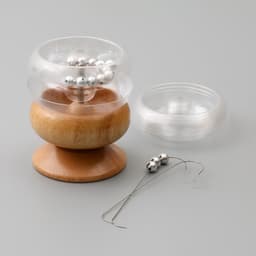 Спиннер для бисероплетения 9 см в наборе 5 сменных чаш, 2 иглы для бисера, 9.3×9.3×12.5 см