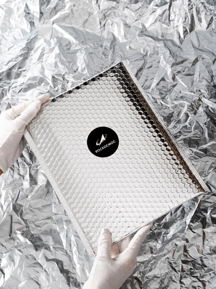 Перчатки РОСКОСМОС х ONLYTOP, р. S-M, чёрные