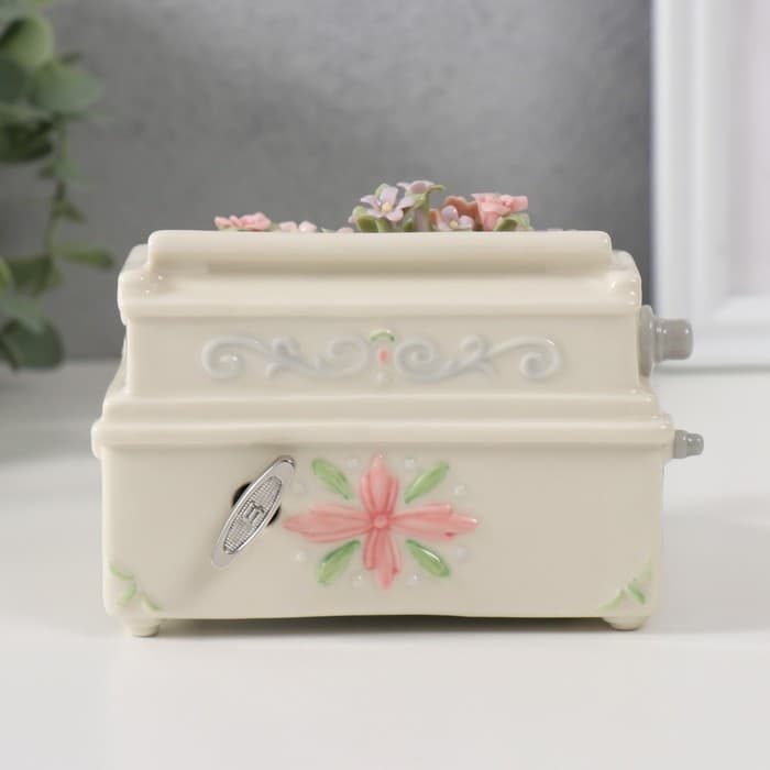 Сувенир музыкальный механический «Котёнок с цветочной печатной машинкой», керамика, 9×11×7.5 см