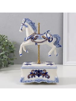 Сувенир музыкальный механический «Фигурка. Карусельная лошадка», керамика, 9.8×13×21.5 см