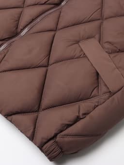 Жилет женский демисезонный на молнии Collorista, кофейный, размер 42