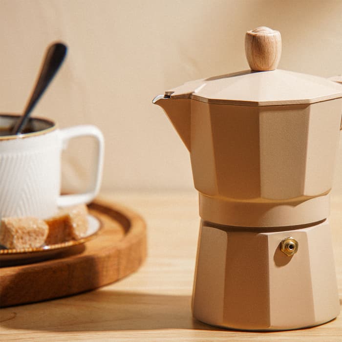 Кофеварка гейзерная SL Home «Ферамо», 150 мл, 11×15.5×12 см, алюминий, бежевая