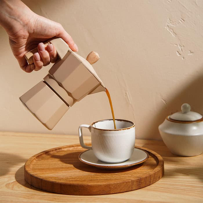 Кофеварка гейзерная SL Home «Ферамо», 150 мл, 11×15.5×12 см, алюминий, бежевая