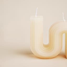 Свеча восковая, 9.3×8×2 см