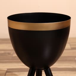 Кашпо на подставке «Блэки», набор 2 шт., d=28 см, d=23 см, металл