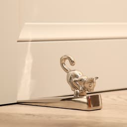 Стоппер дверной «Киска», 15×3.5×9 см, алюминий