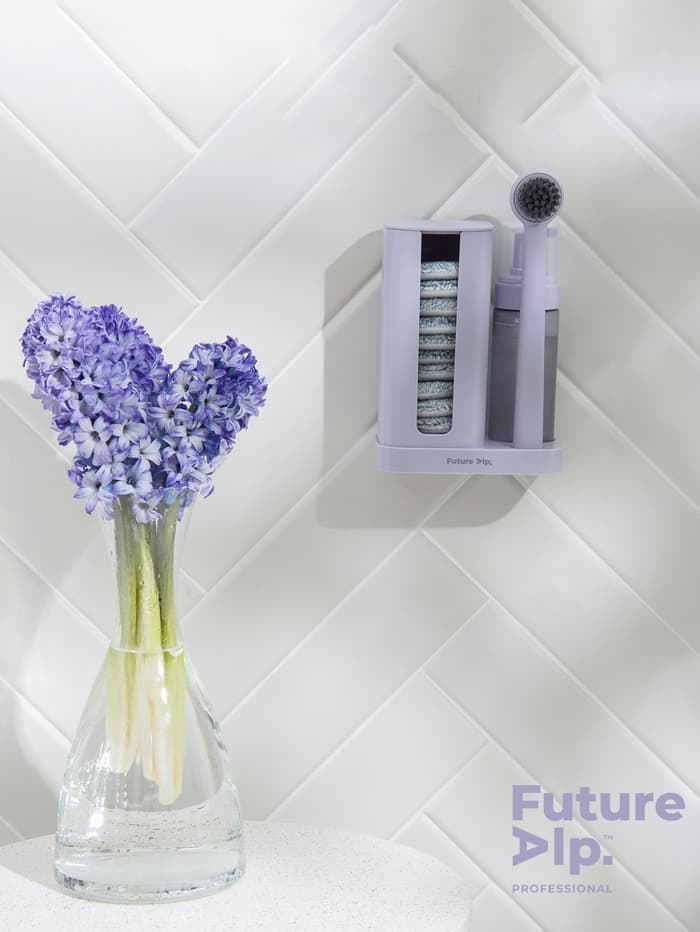 Пена для обуви со щёткой Future Alp Soft Clean Shoes, на подставке, 13 губок, 4 мыльные салфетки, пенный дозатор