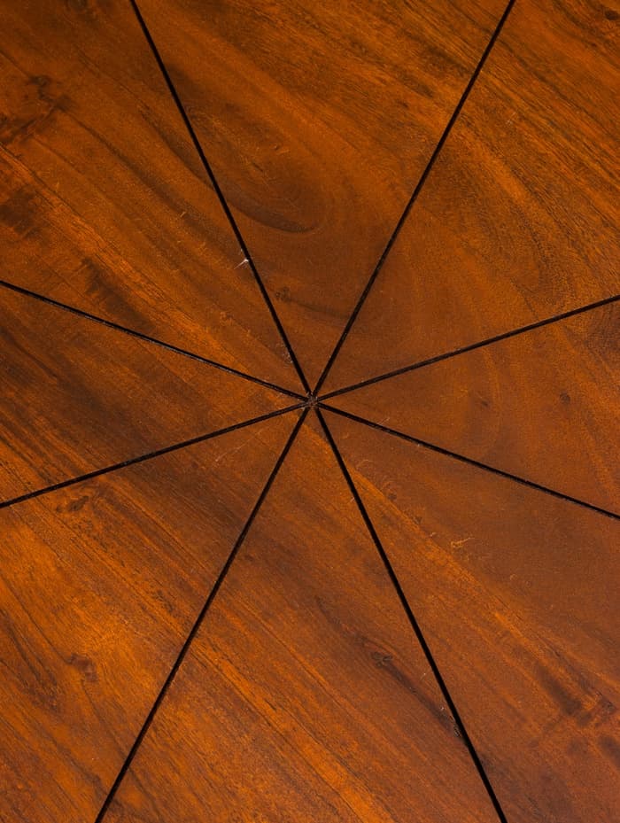 УЦЕНКА Столик журнальный, 85×85×31 см, манговое дерево