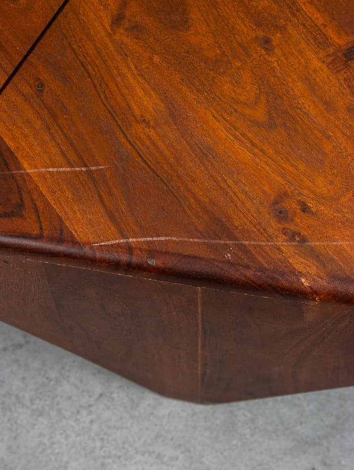 УЦЕНКА Столик журнальный, 85×85×31 см, манговое дерево