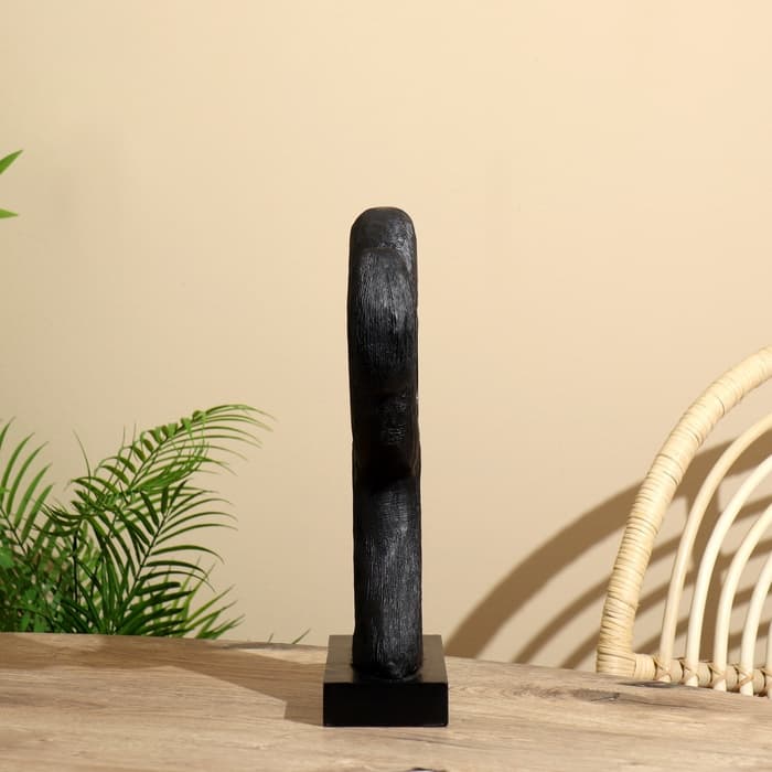 Сувенир «Мария», 27×8.5×37.5 см, манговое дерево