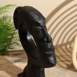 Сувенир «Мария», 27×8.5×37.5 см, манговое дерево