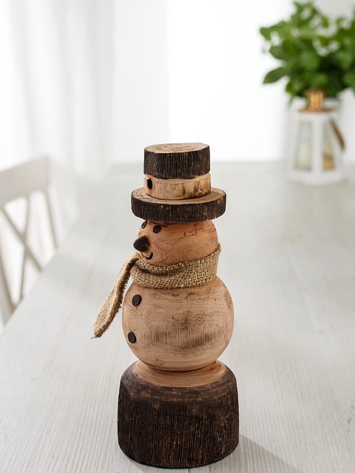 Сувенир новогодний «Снеговик», 11.5×11.5×25.5 см, манговое дерево