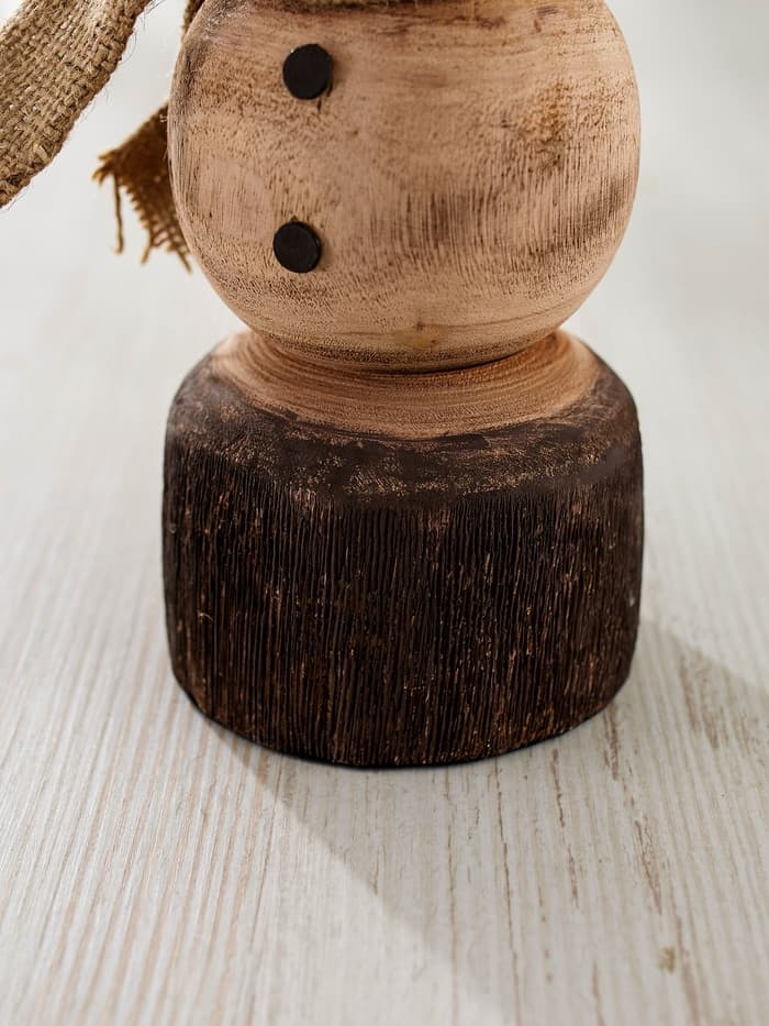 Сувенир новогодний «Снеговик», 11.5×11.5×25.5 см, манговое дерево