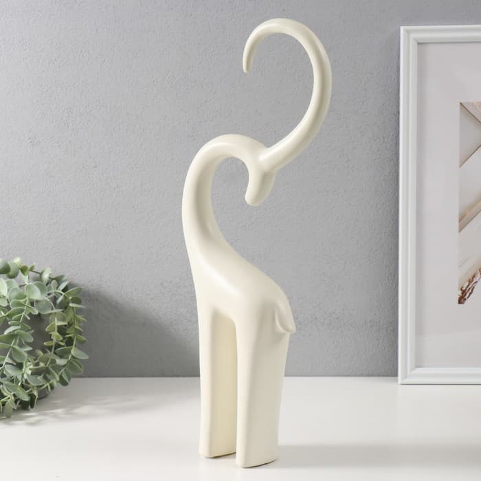 Фигурка керамика «Антилопа», белый, 6×13×47.5 см