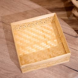 Шкатулка плетёная с крышкой, 25×25×12 см, бамбук