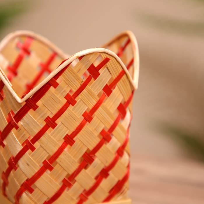 Салфетница плетёная, из бамбука 9×9×14 см