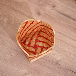 Салфетница плетёная, из бамбука 9×9×14 см