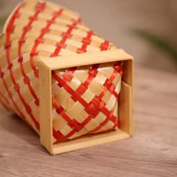 Салфетница плетёная, из бамбука 9×9×14 см